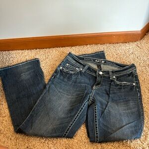 Size 6P Apt 9 bootcut jeans